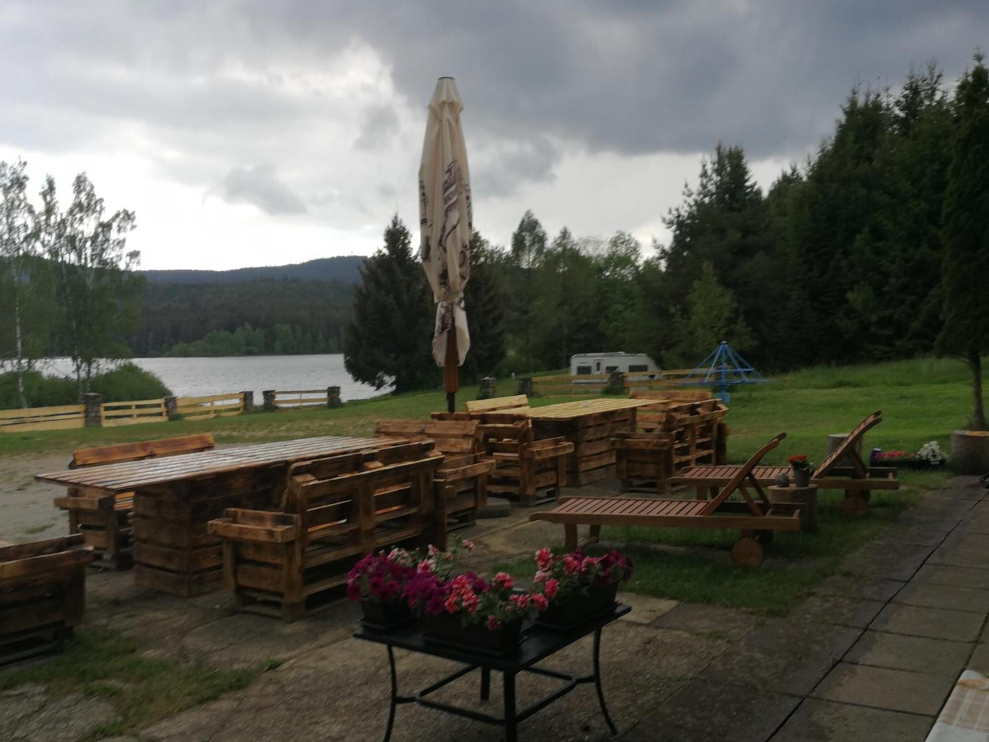 Penzion Tomy Na Plazi Hotel Frymburk Luaran gambar