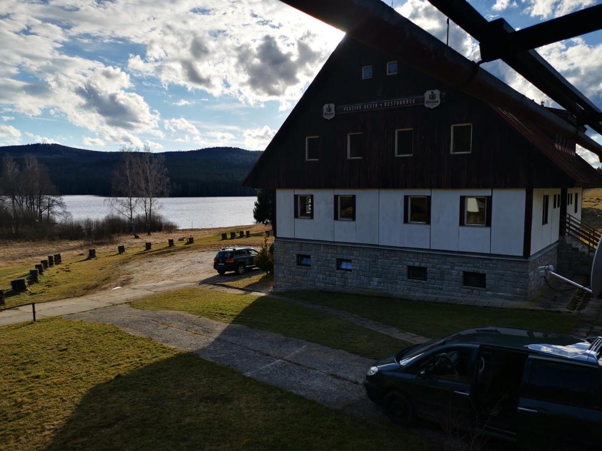 Penzion Tomy Na Plazi Hotel Frymburk Luaran gambar