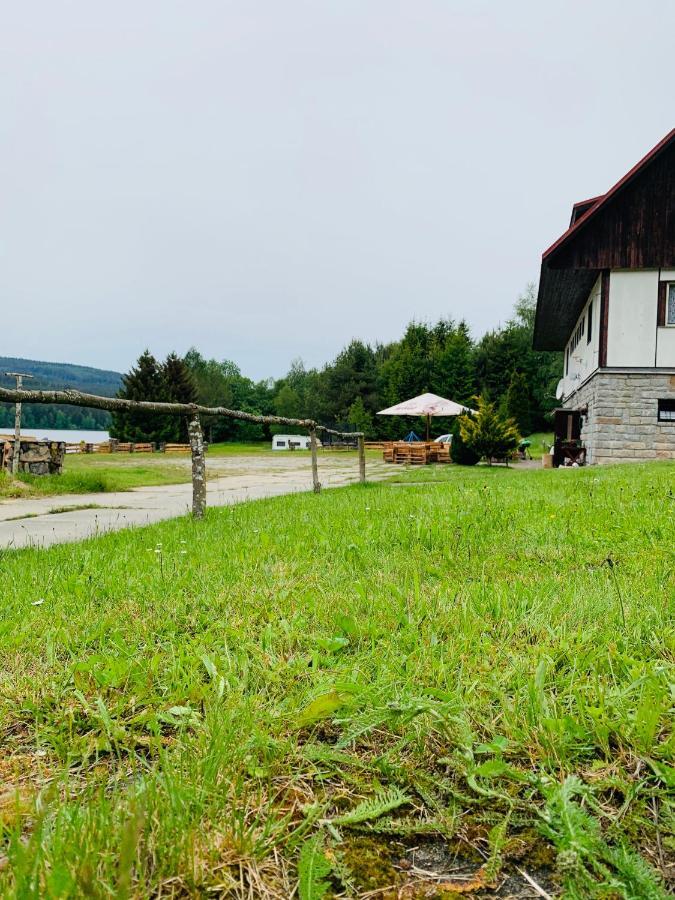 Penzion Tomy Na Plazi Hotel Frymburk Luaran gambar