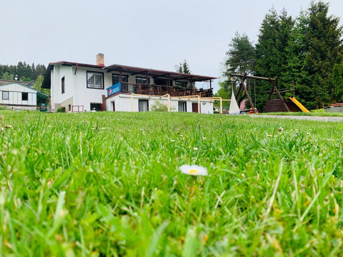 Penzion Tomy Na Plazi Hotel Frymburk Luaran gambar